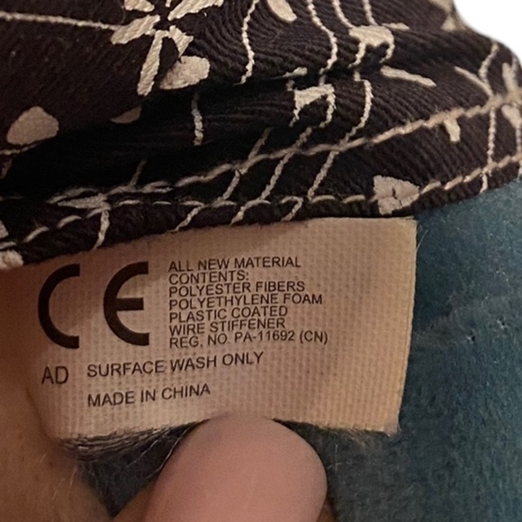 Bratz Petz Blue Puppy Dog Poseable Bendable Limbs Big Eye Plush with Cute Jacket - Picture 10 of 14